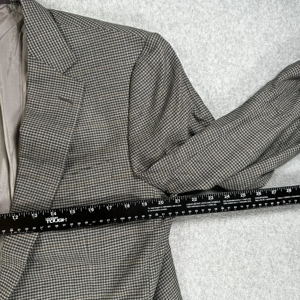 Ermenegildo Zegna Blazer Sport Coat Mens 52 Gray Check Wool Saks Two Button